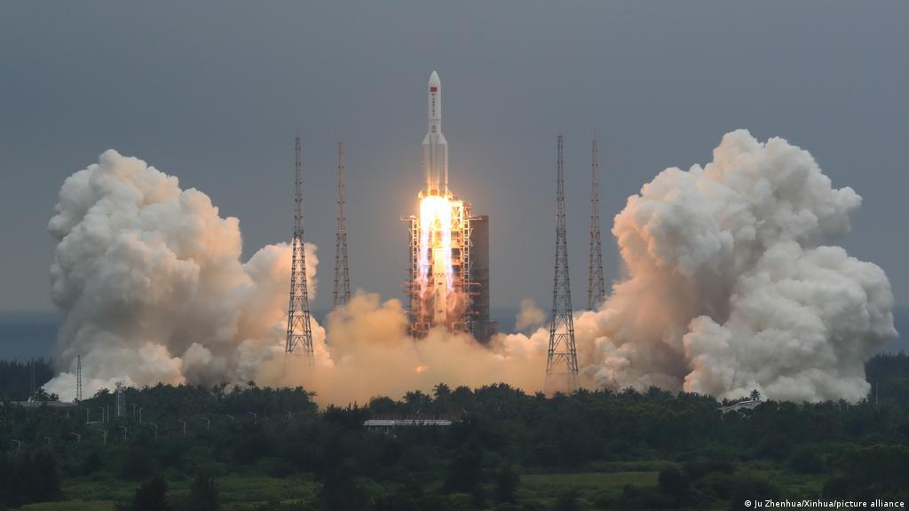 中国有一个激进的太空计划！NASA前局长：美国太空政策已精神分裂