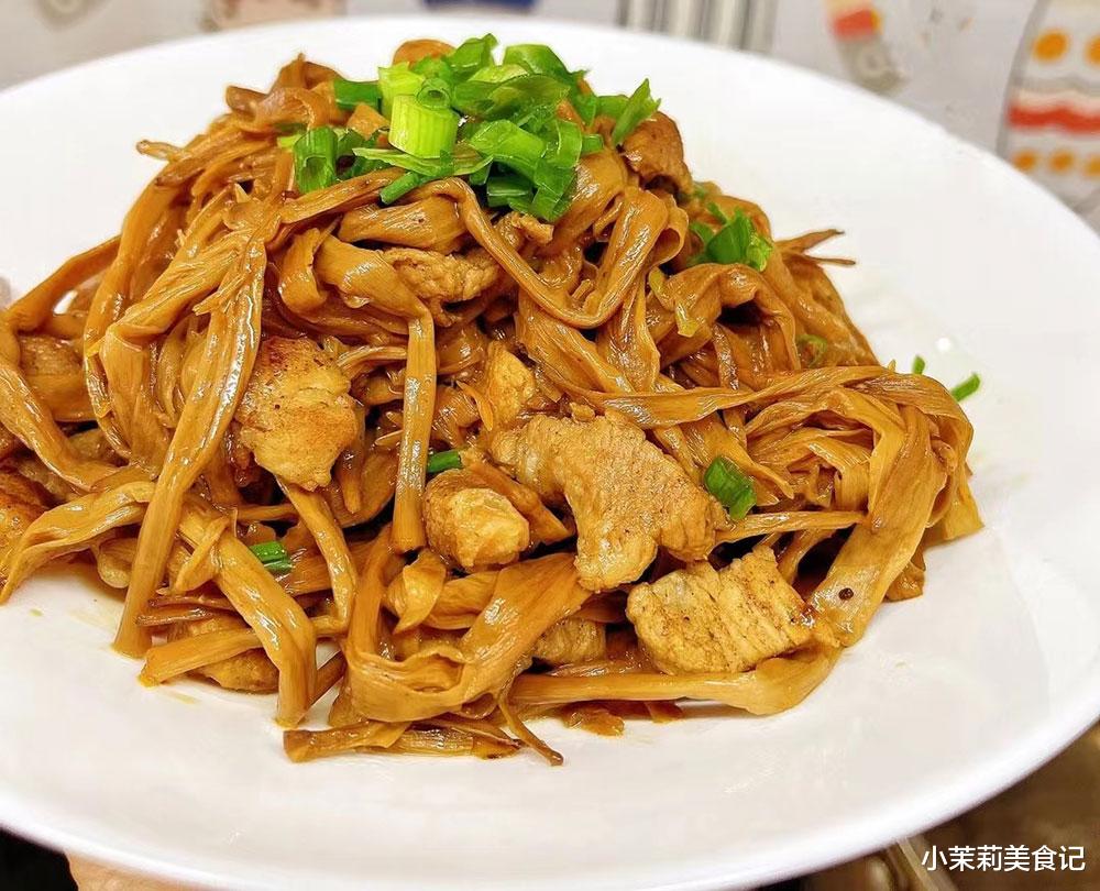 养脑就是养命,建议中老年多吃这5样,都是大脑最爱,脑力更充沛