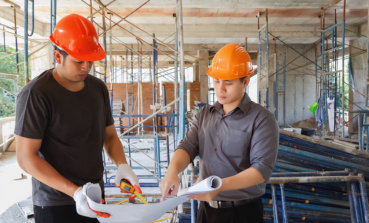 阎良|各行业真实学历占比出炉,大学生坐不住了,跟想象中高门槛不一样
