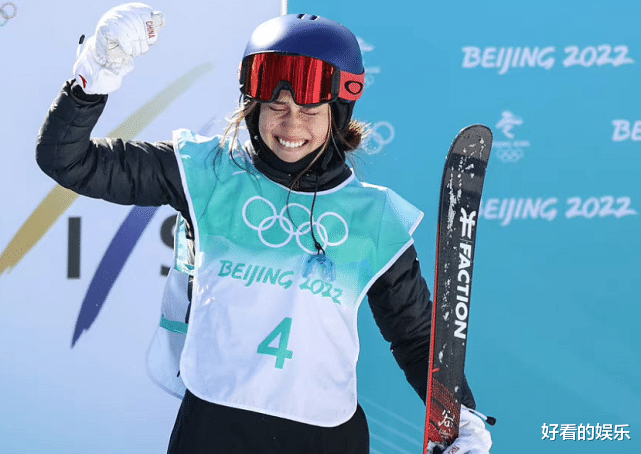 美甲 谷爱凌获金牌后，带火了“五环美甲”，看清图案：跪求同款