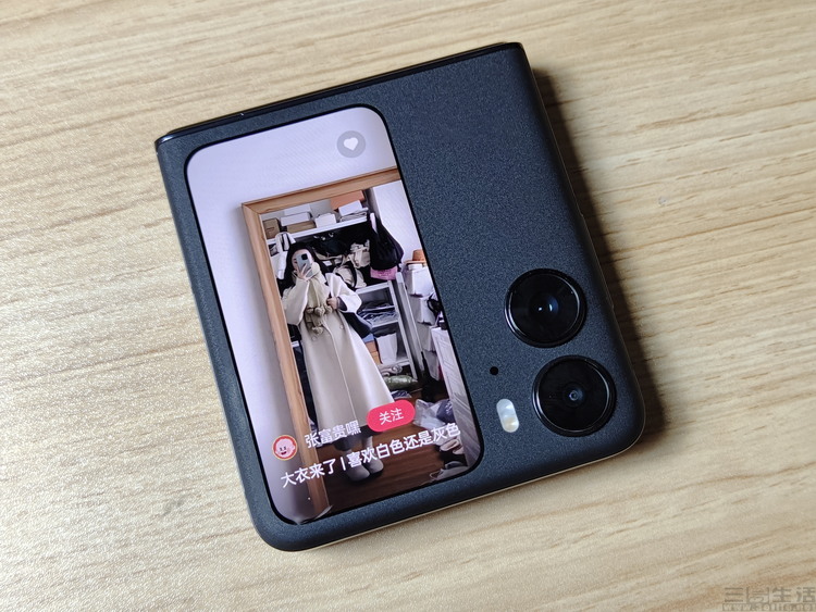 一加科技|OPPO Find N2系列评测：如何让折叠屏“实用”