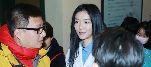 齐溪|齐溪是谁？凭奇迹笨小孩拿下最佳女配，和王传君恩爱互动