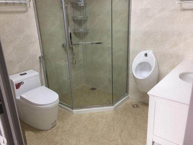 老公硬要在浴室装站便器,还和我冷战一个月,完工后网友夸好处多