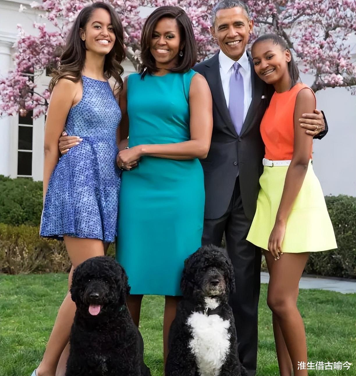米歇尔·奥巴马|奥巴马俩女儿穿健美服，身材一个丰腴一个纤瘦，姐姐五官神似父亲