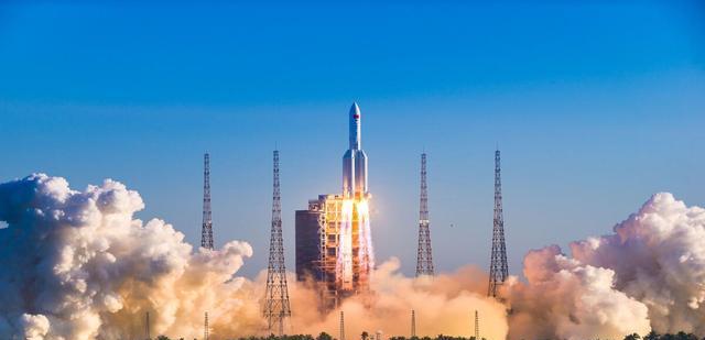 2030年左右，中国计划载人登月，如何实现地球和月球的往返？