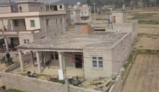 |网上说15万就能盖一栋别墅,我信了这鬼话结果被坑惨了