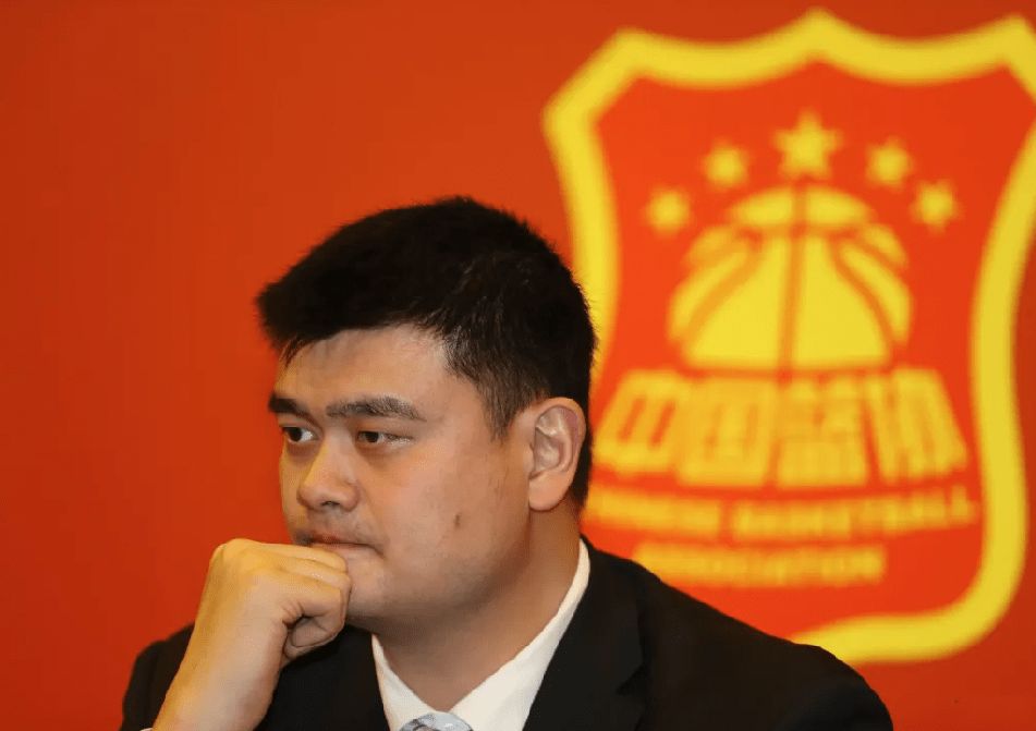 欧洲|姚明接班人！16岁天才闪耀欧洲赛场，场均14分，未来中国男篮领袖