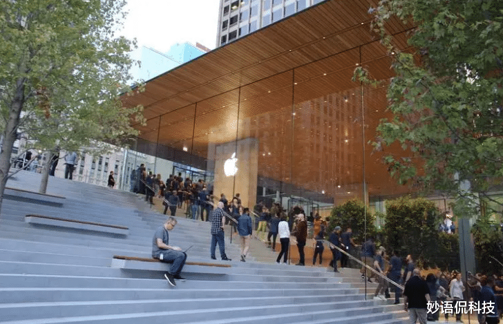 摄影|iPhone6s用户妥协了，纷纷入手iPhone13，一代钉子户消失