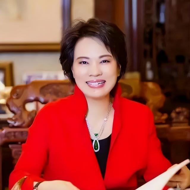 浙江女首富周晓光“栽了”?800亿资产归零,钱花哪了?