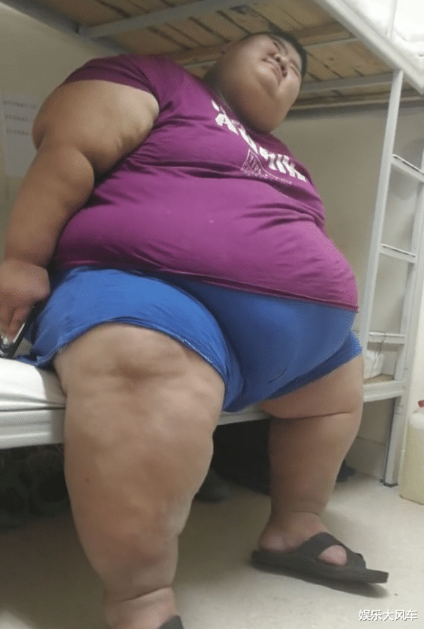 王浩楠为爱减重485斤，15天胖30斤被妻子嫌弃：除了减肥还能干啥