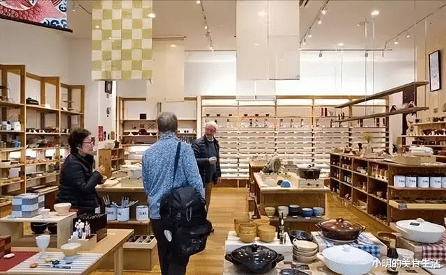 美团|日本实体店为何能够“干翻”电商，我国反而不行？4个原因很真实