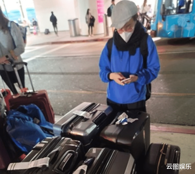 毛舜筠|62岁毛舜筠出国探望女儿,滞留当地1个半月,4度改行程归来无期