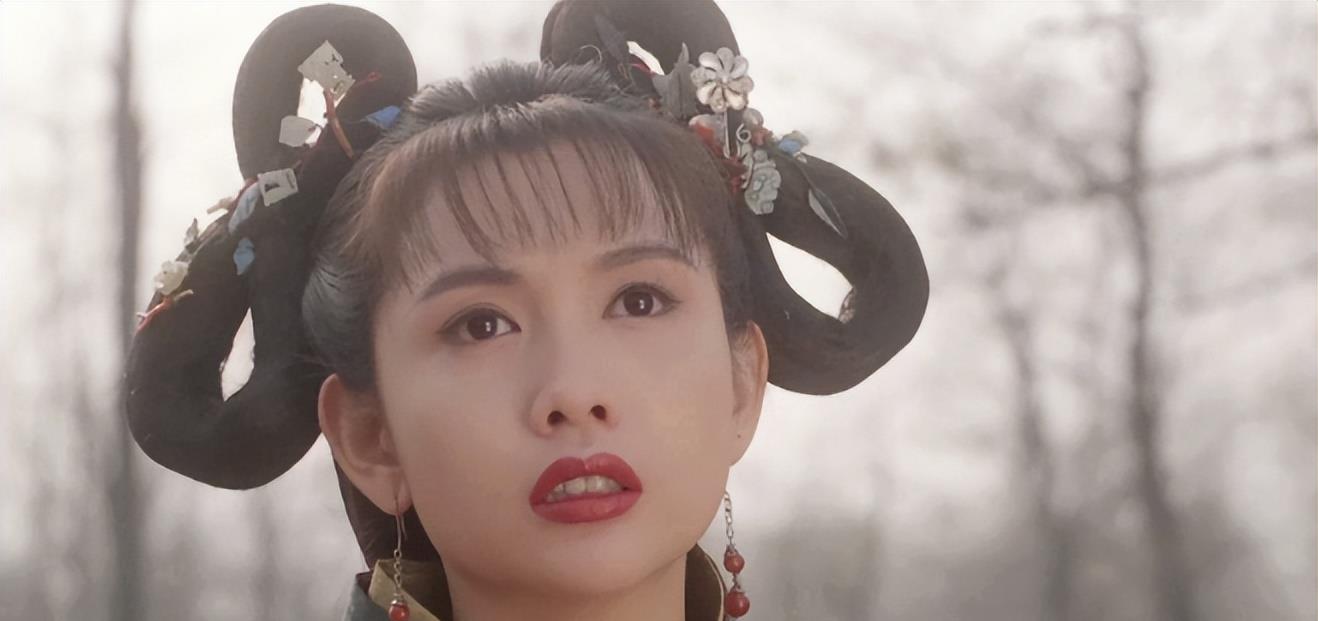 张敏 23岁张敏遇上24岁周慧敏,这10位女星的20几岁,美得不可一世