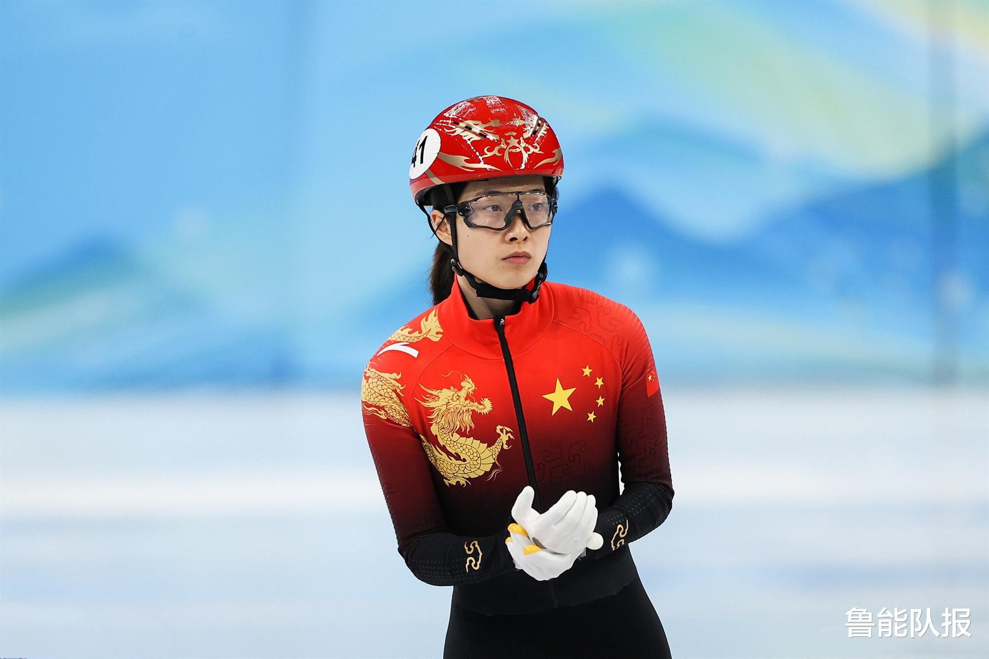 张雨婷|0.002秒优势惊险晋级！中国新星进500米决赛，挑战三大名将