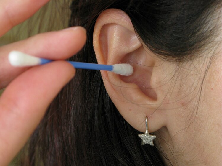 情侣|情侣接吻时,为什么不觉得对方的口水恶心?原来身体会产生变化