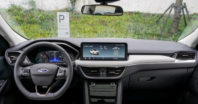 开完大众探岳GTE，再换到福特锐际PHEV，车主：对比差距一目了然