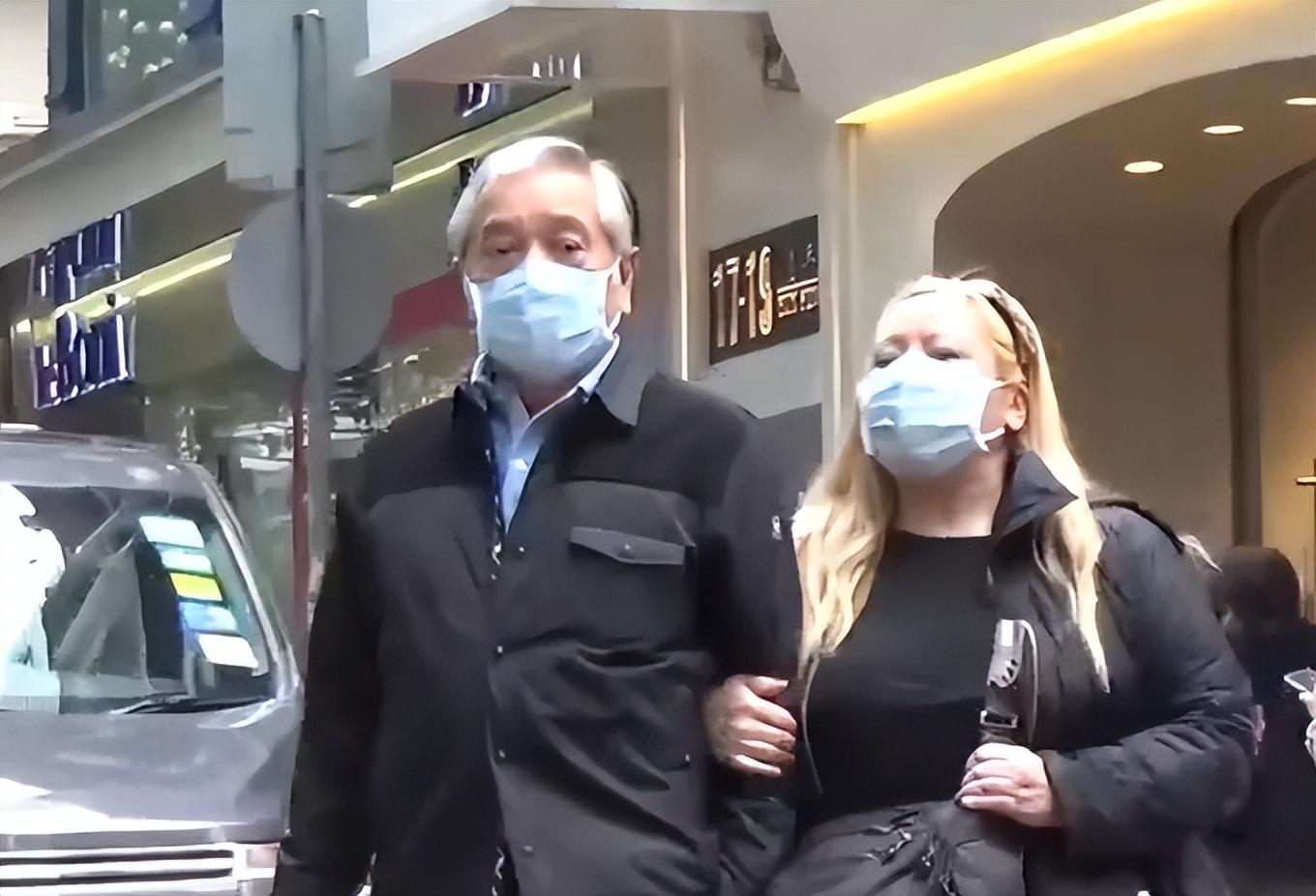 秦沛|77岁老戏骨移居国外，住别墅生活悠闲！