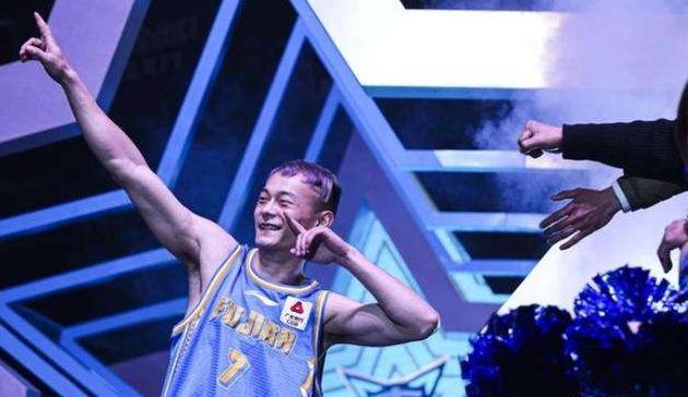 交易|正式官宣！CBA交易窗口期时间确定 明星后卫加盟广东宏远倒计时