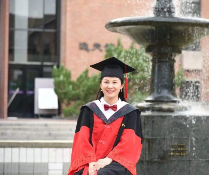 大学生|博士毕业已经30岁，还能有出路吗？你是不知道博士有多炙手可热