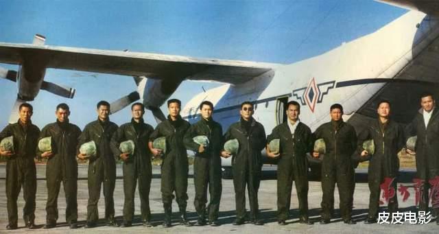 成龙|个个票房惨败,个个都是经典,有的因巨亏,制片人“郁郁而终”