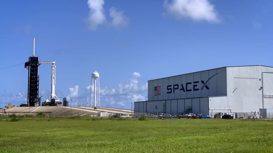 SpaceX|天天查：马斯克的SpaceX以10比1的比例拆分其私人股票