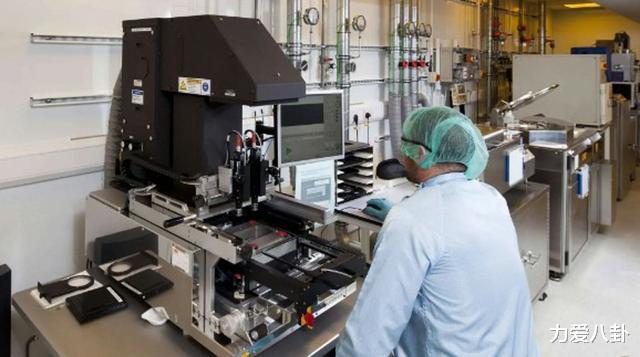 芯片|芯片转机可能出現？佳能、尼康联合研发光刻设备，ASML开始坐不住