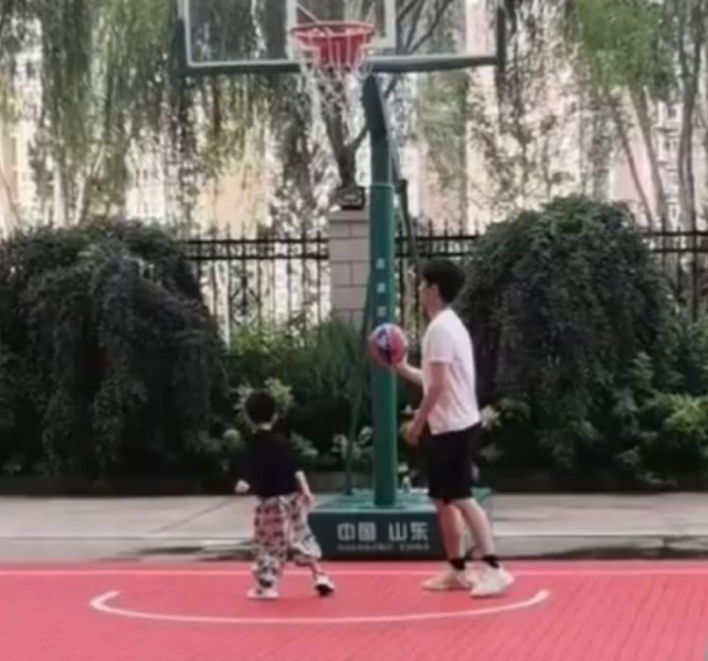 陈妍希|被曝9月底与陈晓官宣离婚,陈妍希称想要二胎