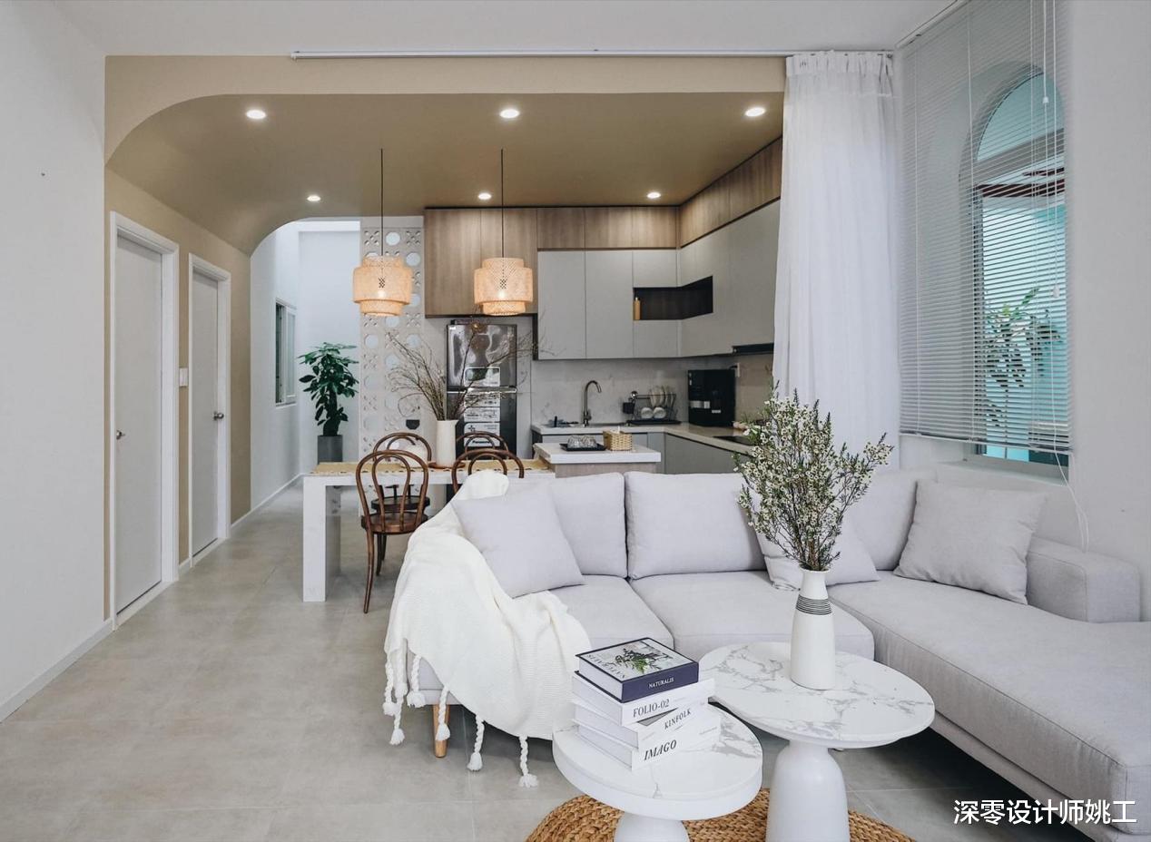 发现一户贼精致的现代复式,150㎡带超大横厅,囊括客餐厨和游戏角