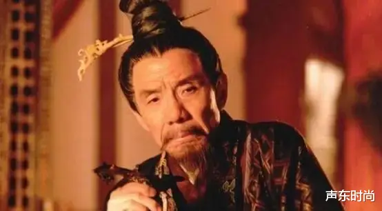 魏宗万|被导演跪求演戏的魏宗万,在娱乐圈38年买不起房,81岁还接戏