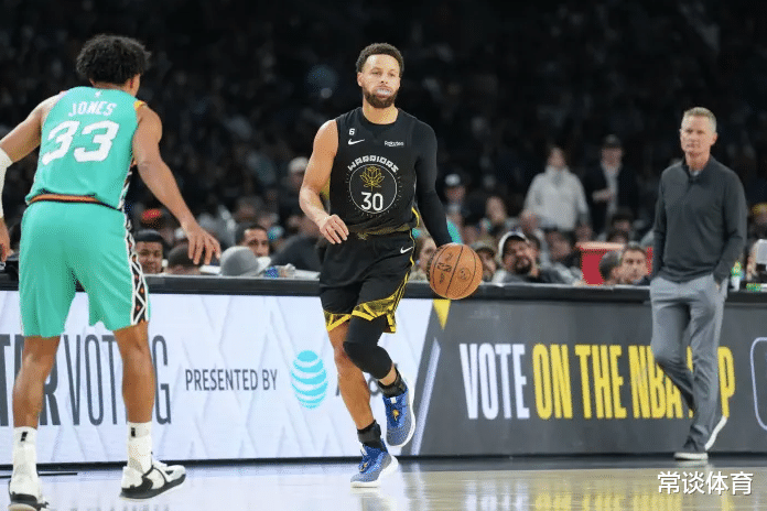 NBA内部人士:如果勇士管理层本赛季不交易,库里会对他们很愤怒