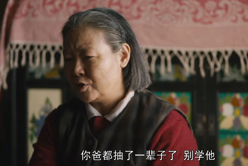 于和伟|于和伟家庭剧开播,豆瓣评分8.3,更新短短8集便吊足观众胃口