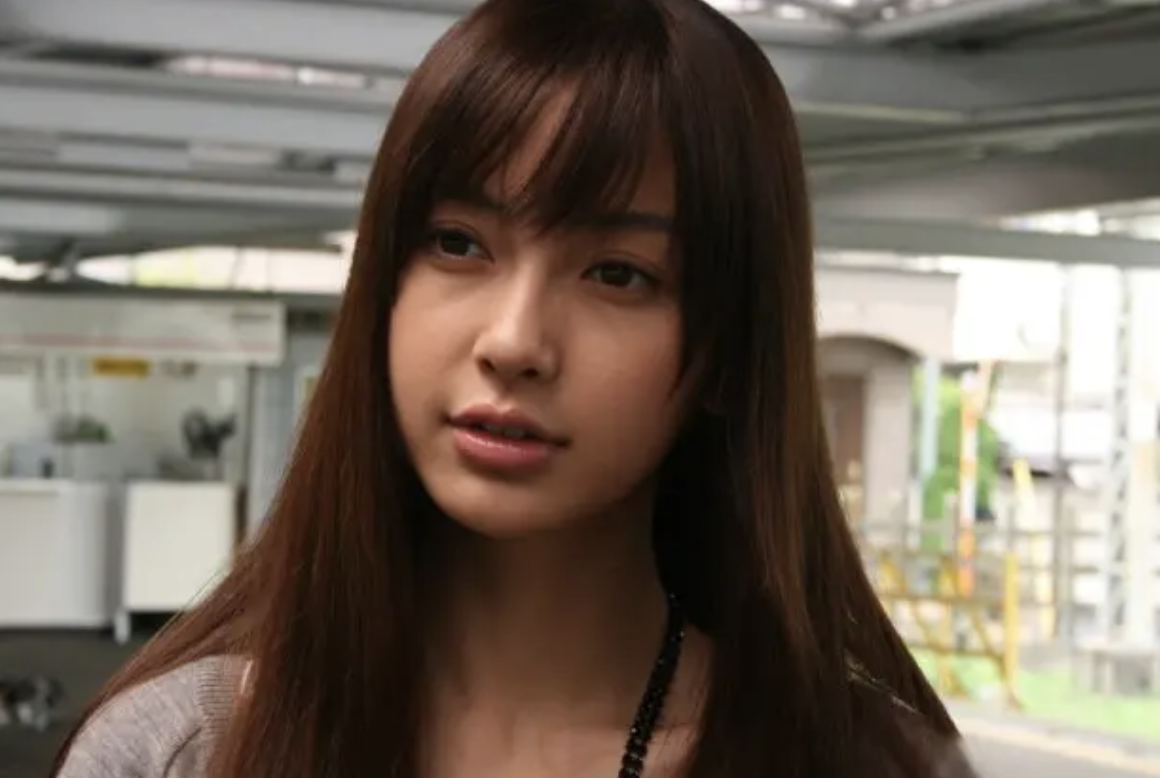 刘亦菲|借黄晓明走红,站稳脚跟便离婚,5岁儿子一句话,却让杨颖泪崩?