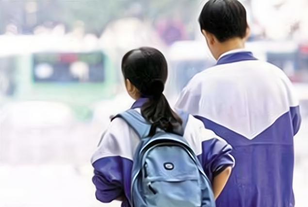 经典案例:一桩15岁少年畸恋35岁美女教师引发的荒唐血案