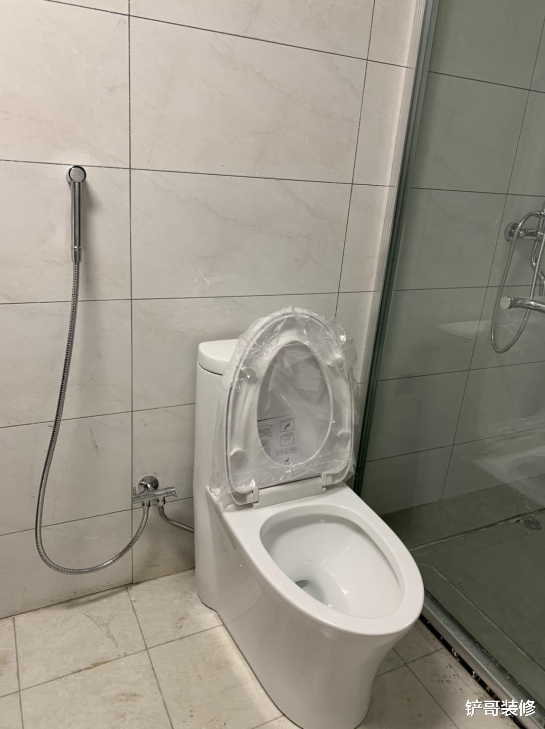 日本人卫生间细节，有多“人性化”？进去后就不想出来了，真高级