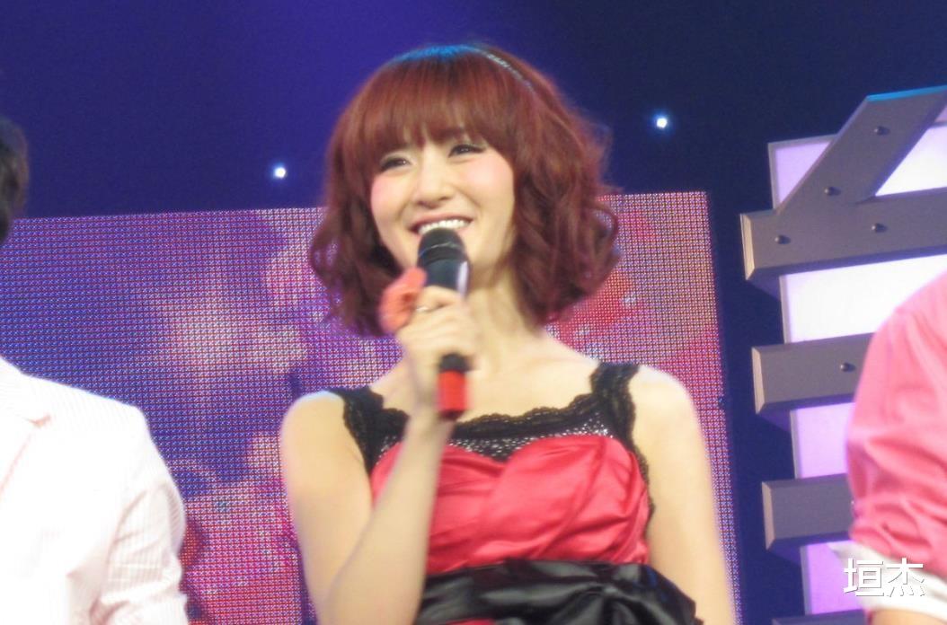 谢娜|“自作聪明”谢娜:曾借款未还清被包文婧追债,却责怪对方太计较