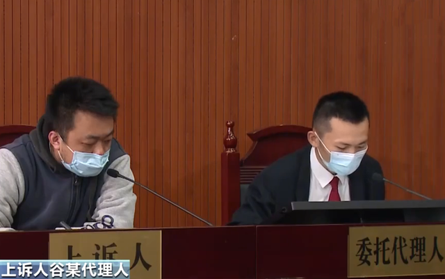 2020年老人超市拿鸡蛋猝死,家属索赔38万,法院怎样判?
