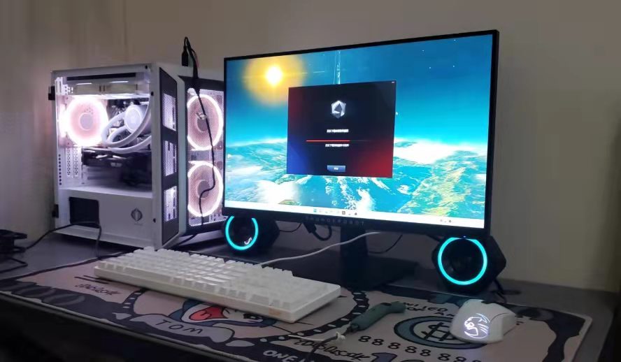 闪存|好物推荐27期:从4万多徕卡Q2全画幅微单到百元屌丝电竞鼠标