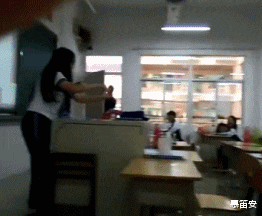 芦笋 “抛开品牌、价格不说！”你选左边还是右边？哈哈哈哈