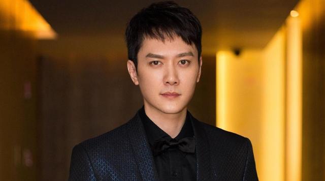 冯绍峰|新一部悬疑影片来袭，主演阵容实力不俗，看清导演：想不火都难