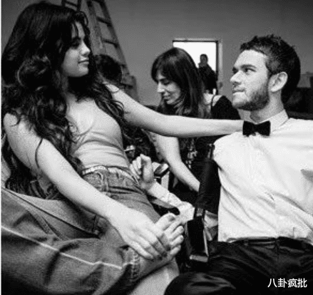 贾斯汀·比伯|男人靠不住！关键时刻，闺密救了她的命！