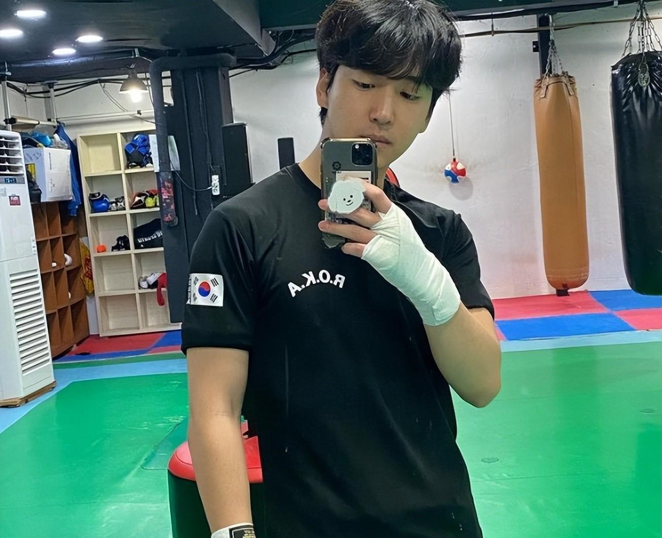 许多|9点解析韩国《偶像运动大会》文化，摔倒溅血留后遗症