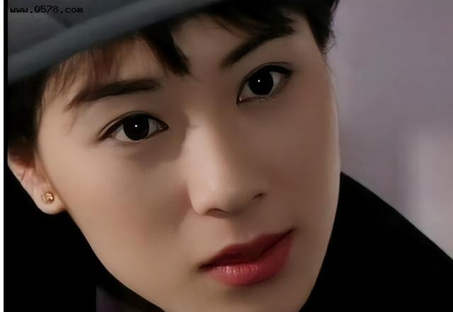 张可颐|“一代女神”张可颐：错过初恋后一生无儿无女，52岁还单身未婚！