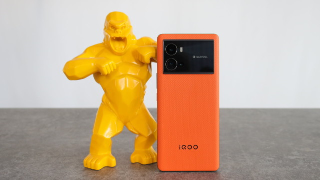 天玑9000|安卓手机性能排行：天玑9000真的很强吗？第一名意料之中