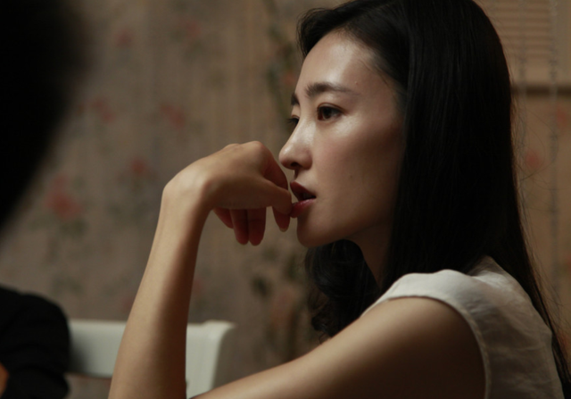 王丽坤|花心的王丽坤：甩8年旧爱夜会于和伟又搭小奶狗，今嫁豪门陷风波！