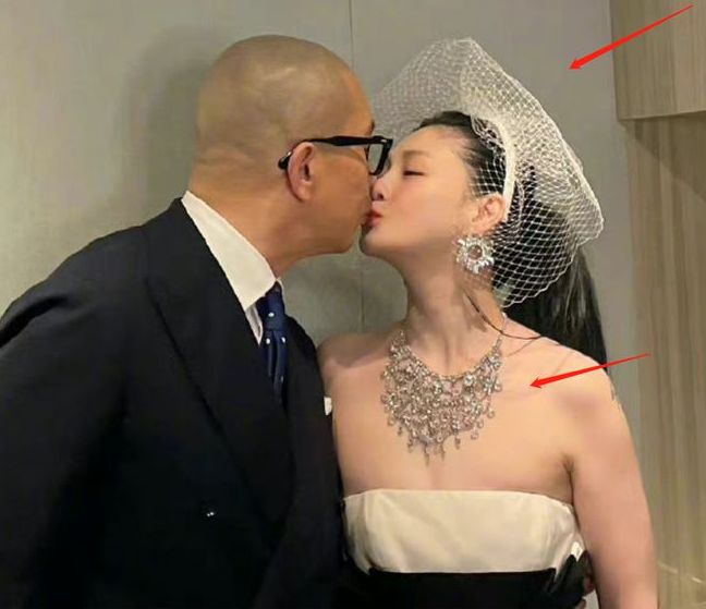 大S|大S再婚头纱是汪小菲购买,张兰怒斥大S心机深,可能涉嫌重婚罪