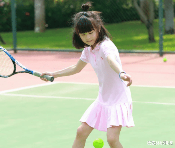 职业教育|田亮透露森碟做职业网球手：14岁手臂肌肉发达，脚踝照让人心疼