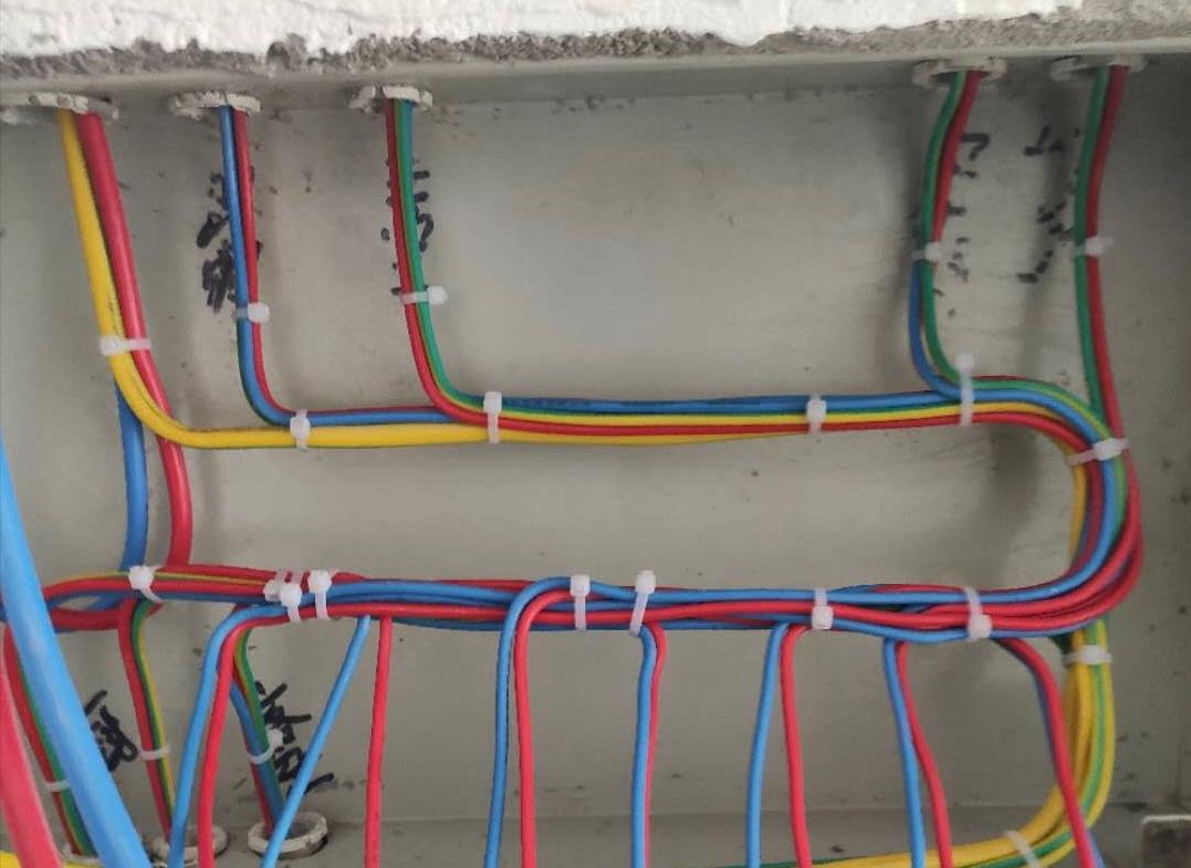 家用电线用多粗的合适?不要乱选,可以按照这2个方面选择