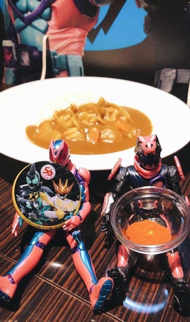 木村昴|假面骑士：木村昴连续登场两集，蜃楼喜欢的辣味咖喱来袭