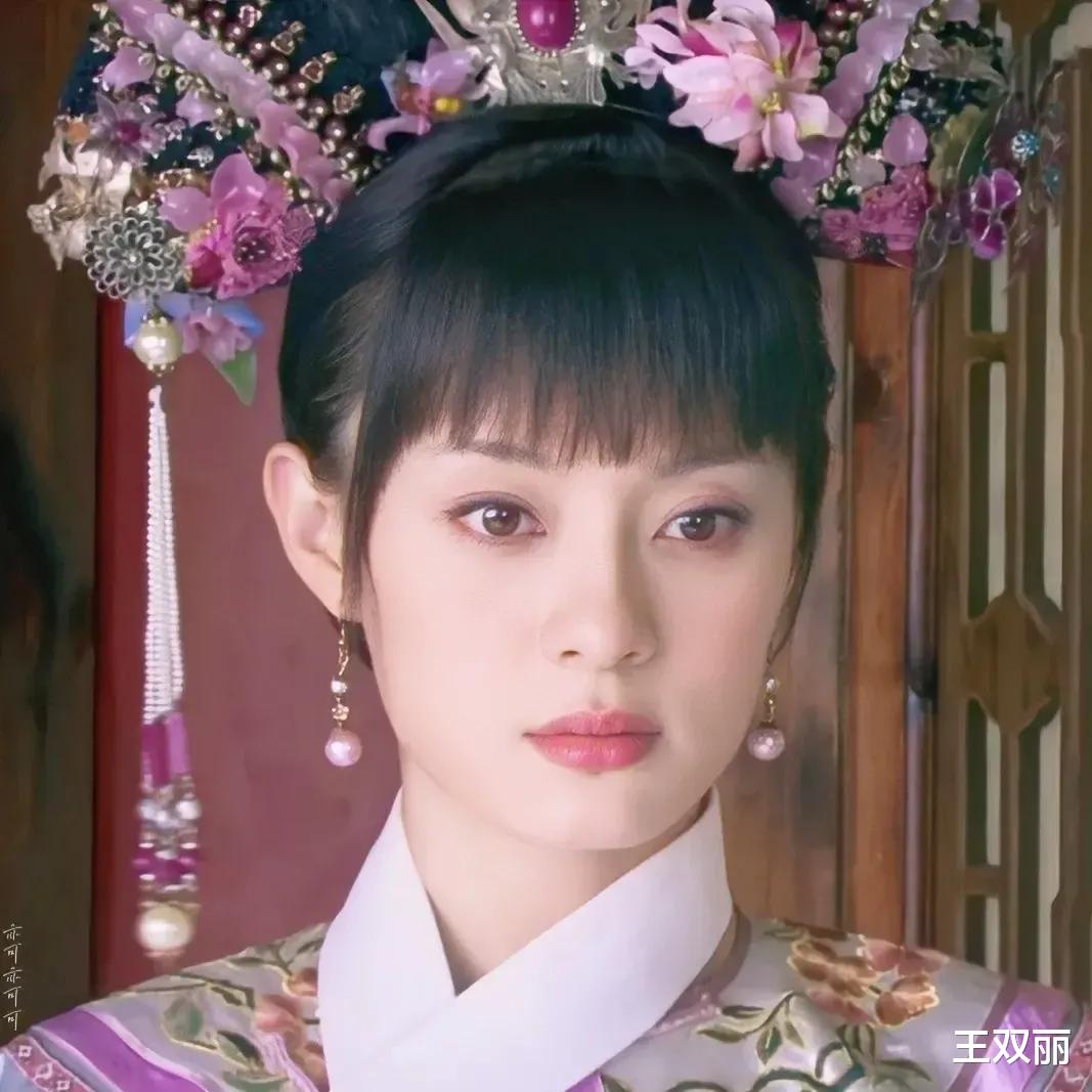 杨幂|有一种“毁容”叫眼睛凹陷！杨幂比同龄人老10岁，陶虹直接认不出