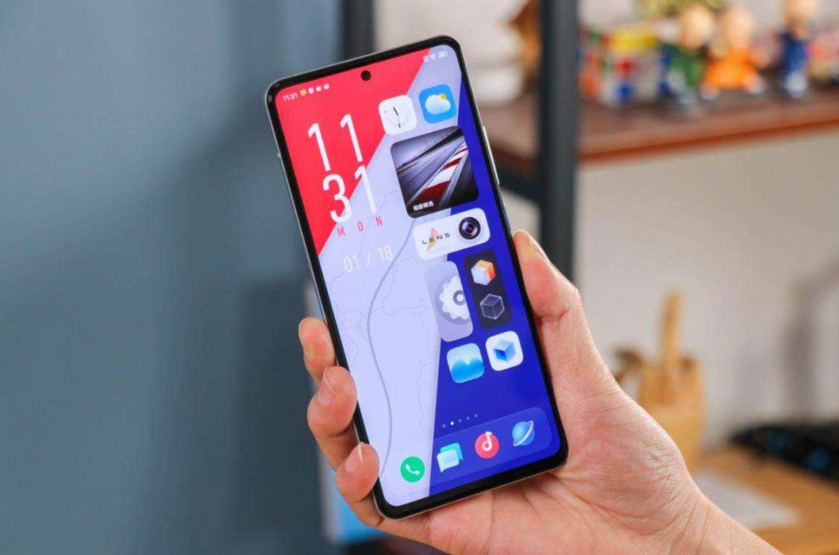 iqoo|从高端跌到中端阵营，120W+骁龙888，老旗舰濒临退市